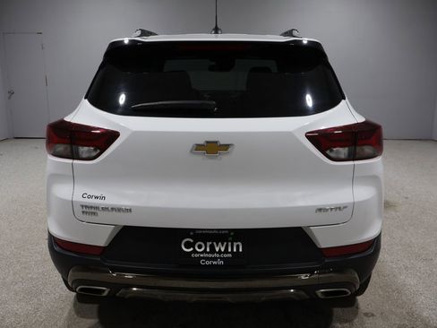 Used 2023 Chevrolet TrailBlazer ACTIV w/ Sun and Liftgate Package image 3