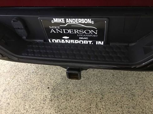 Used 2024 Chevrolet Colorado Z71 w/ Z71 Convenience Package 2 image 21