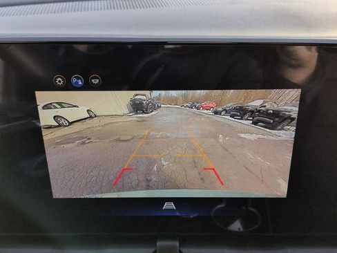 New 2026 Chevrolet Equinox LT w/ Convenience Package II image 16