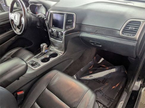 Certified 2018 Jeep Grand Cherokee Limited image 34