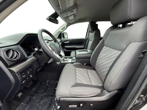 Used 2020 Toyota Tundra SR5 w/ TRD Off-Road Package AWD/4WD image 9