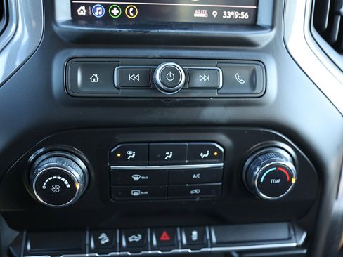 Used 2020 Chevrolet Silverado 1500 Custom Trail Boss w/ Custom Convenience Package image 28