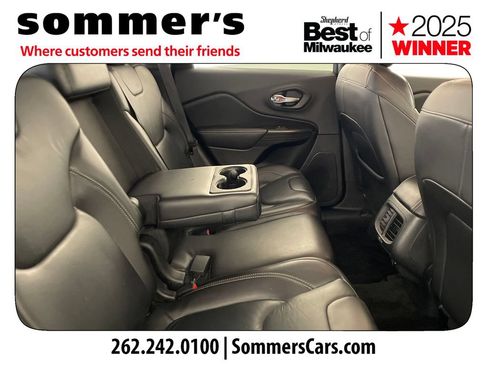Used 2016 Jeep Cherokee Limited AWD/4WD image 26
