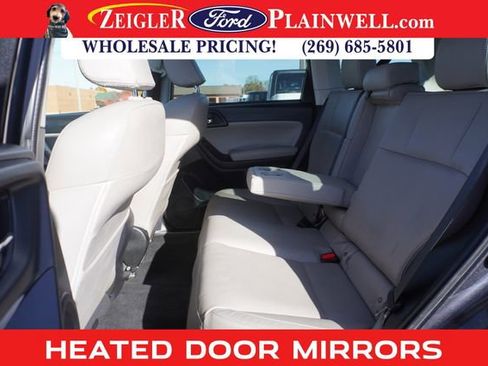 Used 2018 Subaru Forester 2.5i Limited image 12