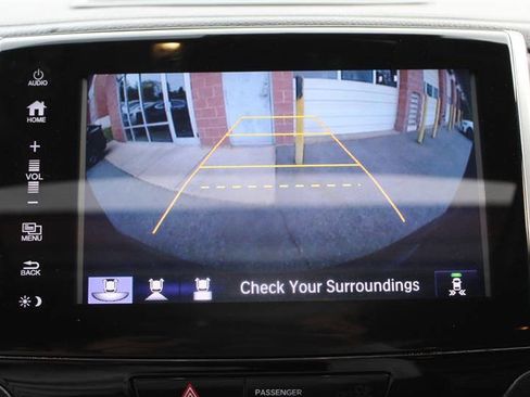 Used 2017 Honda Pilot Elite image 21