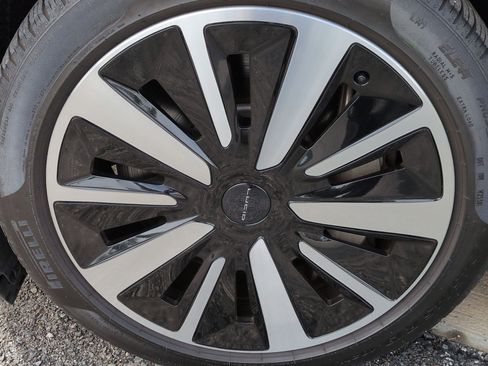 Used 2022 Lucid Air Grand Touring image 13