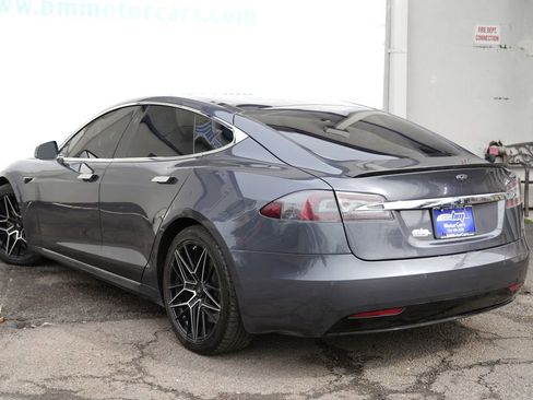Used 2017 Tesla Model S 75 image 4