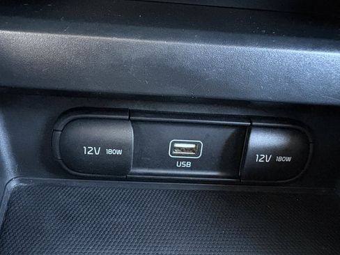 Used 2020 Kia Soul X-Line FWD image 23