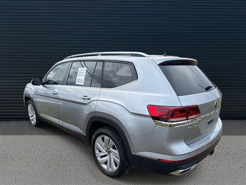 Used 2021 Volkswagen Atlas SEL image 3