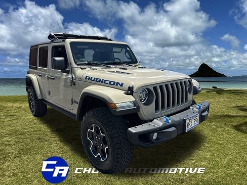 Used 2022 Jeep Wrangler Unlimited Rubicon 4xe w/ Steel Bumper Group image 11