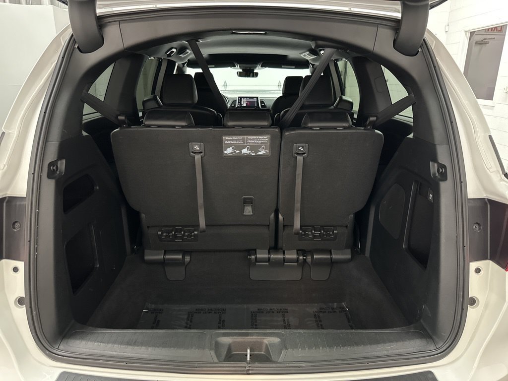 Used 2024 Honda Odyssey Sport image 37