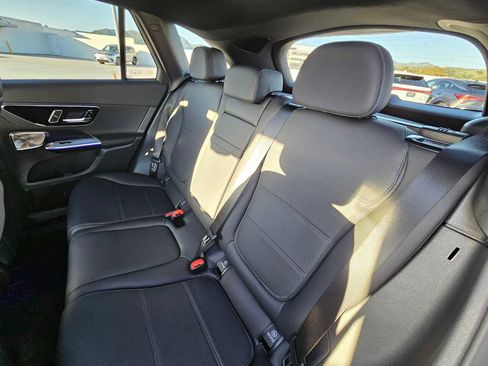 New 2026 Mercedes-Benz GLC 300 4MATIC image 17