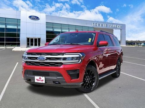 Used 2022 Ford Expedition Max XLT AWD/4WD image 1