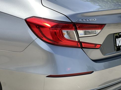 Used 2021 Honda Accord LX image 14