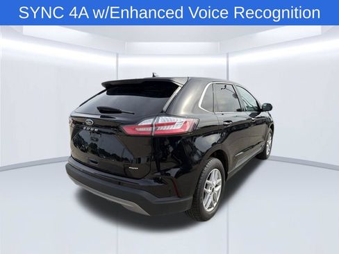 Used 2024 Ford Edge SEL w/ Convenience Package AWD/4WD image 3