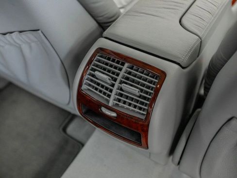 Used 2002 Mercedes-Benz S 500 image 28