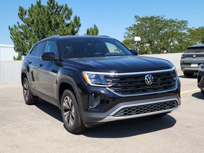 New 2026 Volkswagen Atlas Cross Sport SE