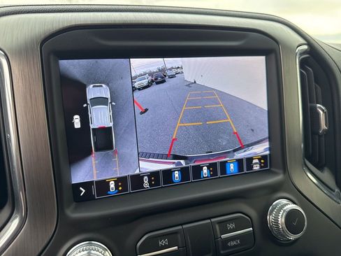 Used 2023 GMC Sierra 3500 Denali w/ Denali Ultimate Package image 28