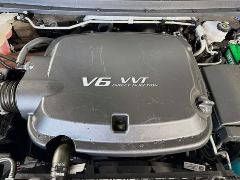 Used 2022 Chevrolet Colorado W/T w/ WT Convenience Package image 37