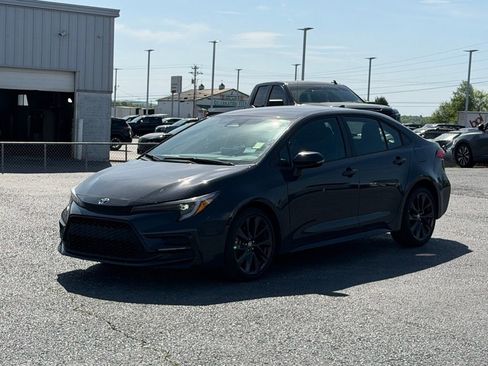 Used 2023 Toyota Corolla SE image 9