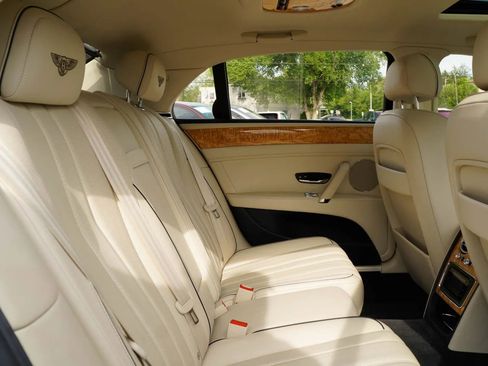 Used 2014 Bentley Flying Spur W12 AWD/4WD image 39