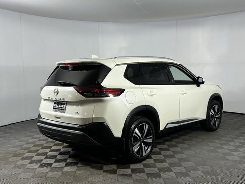 Used 2023 Nissan Rogue SL w/ SL Premium Package image 5