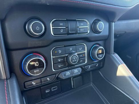 Used 2022 Chevrolet Tahoe RST w/ Luxury Package AWD/4WD image 18