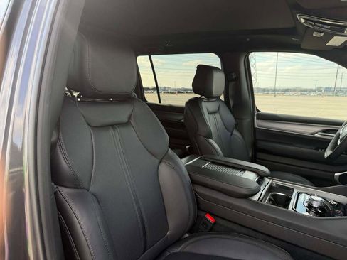 New 2026 Jeep Grand Wagoneer L Limited image 20