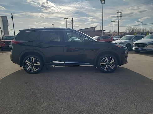 Used 2023 Nissan Rogue SL image 6