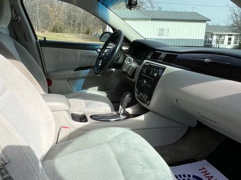 Used 2013 Chevrolet Impala LT image 12