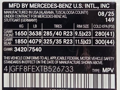 New 2026 Mercedes-Benz GLS 580 4MATIC image 23