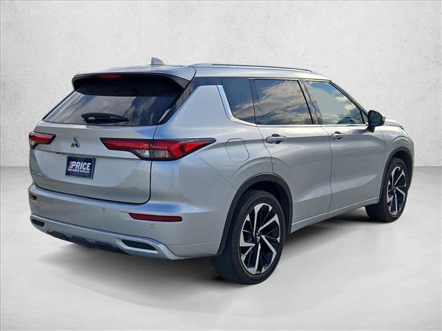 Used 2023 Mitsubishi Outlander SEL FWD image 5