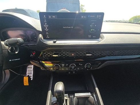 Used 2023 Honda Accord Sport image 14