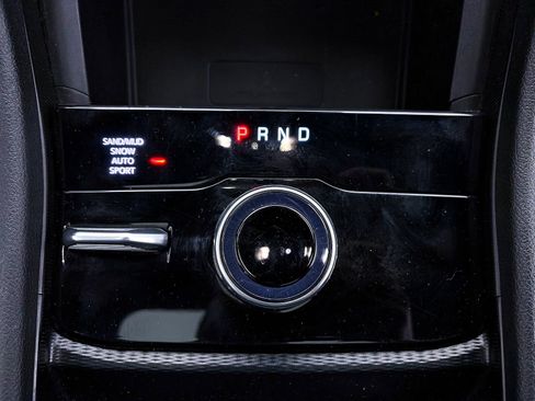 Used 2024 Jeep Grand Cherokee L Limited w/ Luxury Tech Group II image 21