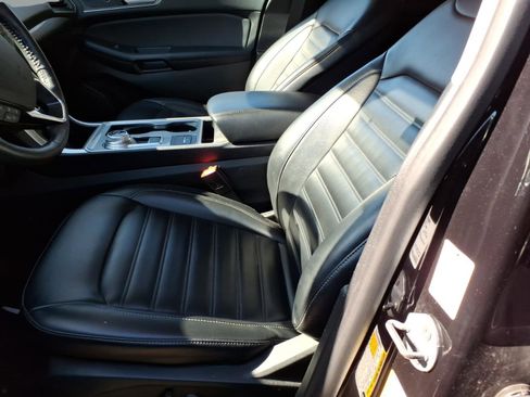 Used 2023 Ford Edge SEL AWD/4WD image 7