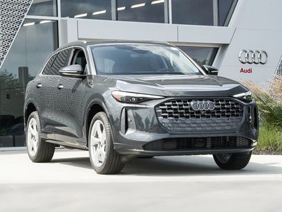 New 2025 Audi Q5 Premium Plus