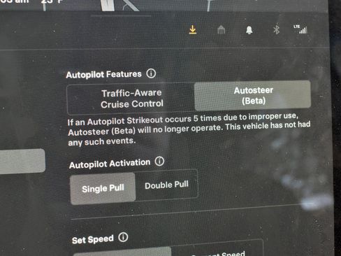 Used 2021 Tesla Model Y Long Range image 30