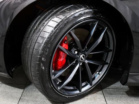 Used 2024 Nissan Z Performance w/ Floor Mat Package image 7