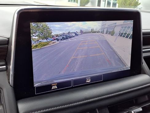 Used 2021 Chevrolet Suburban LS AWD/4WD image 22