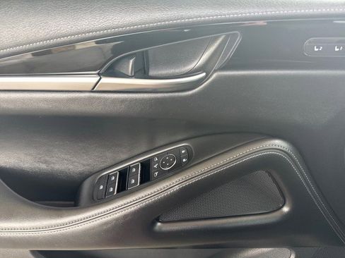 Used 2023 INFINITI QX60 Pure image 11