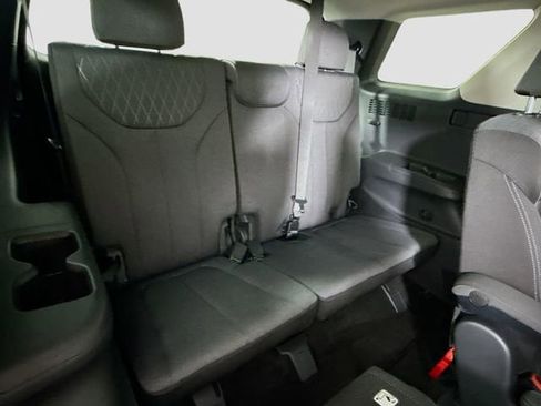 Used 2022 Hyundai Palisade SEL image 27