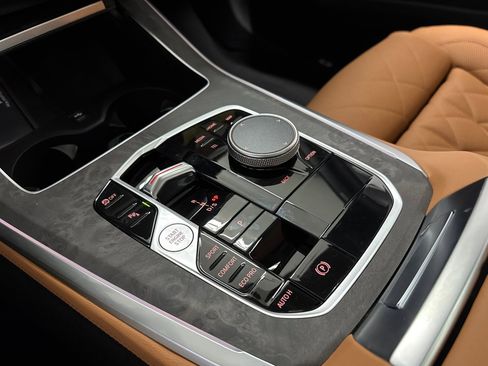 New 2026 BMW X5 sDrive40i image 17