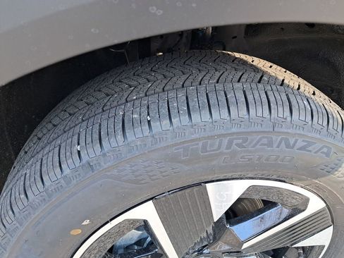 New 2026 Nissan Kicks SV w/ Charging Package image 29