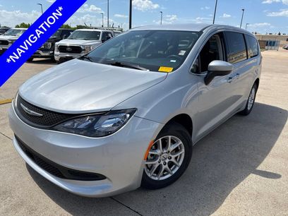 Used 2022 Chrysler Voyager LX