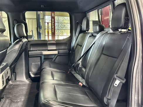 Used 2019 Ford F150 Lariat image 24