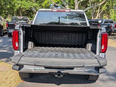 Used 2023 GMC Sierra 1500 SLT w/ SLT Premium Package image 12