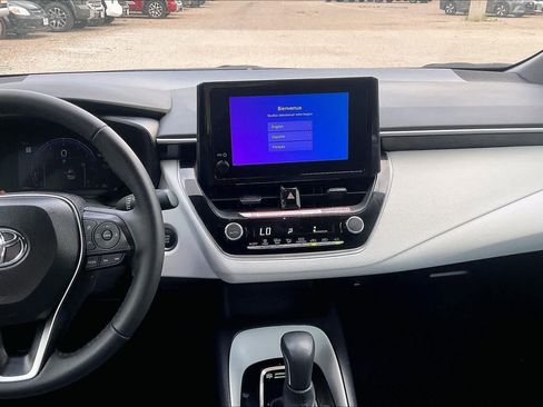 Used 2026 Toyota Corolla SE image 7