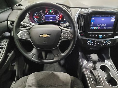 Used 2023 Chevrolet Traverse LT AWD/4WD image 22