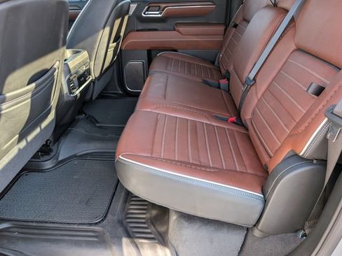 Used 2024 GMC Sierra 1500 Denali Ultimate AWD/4WD image 30