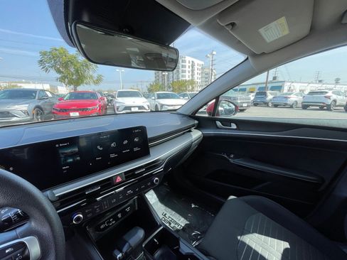 Used 2025 Kia K5 LXS image 37